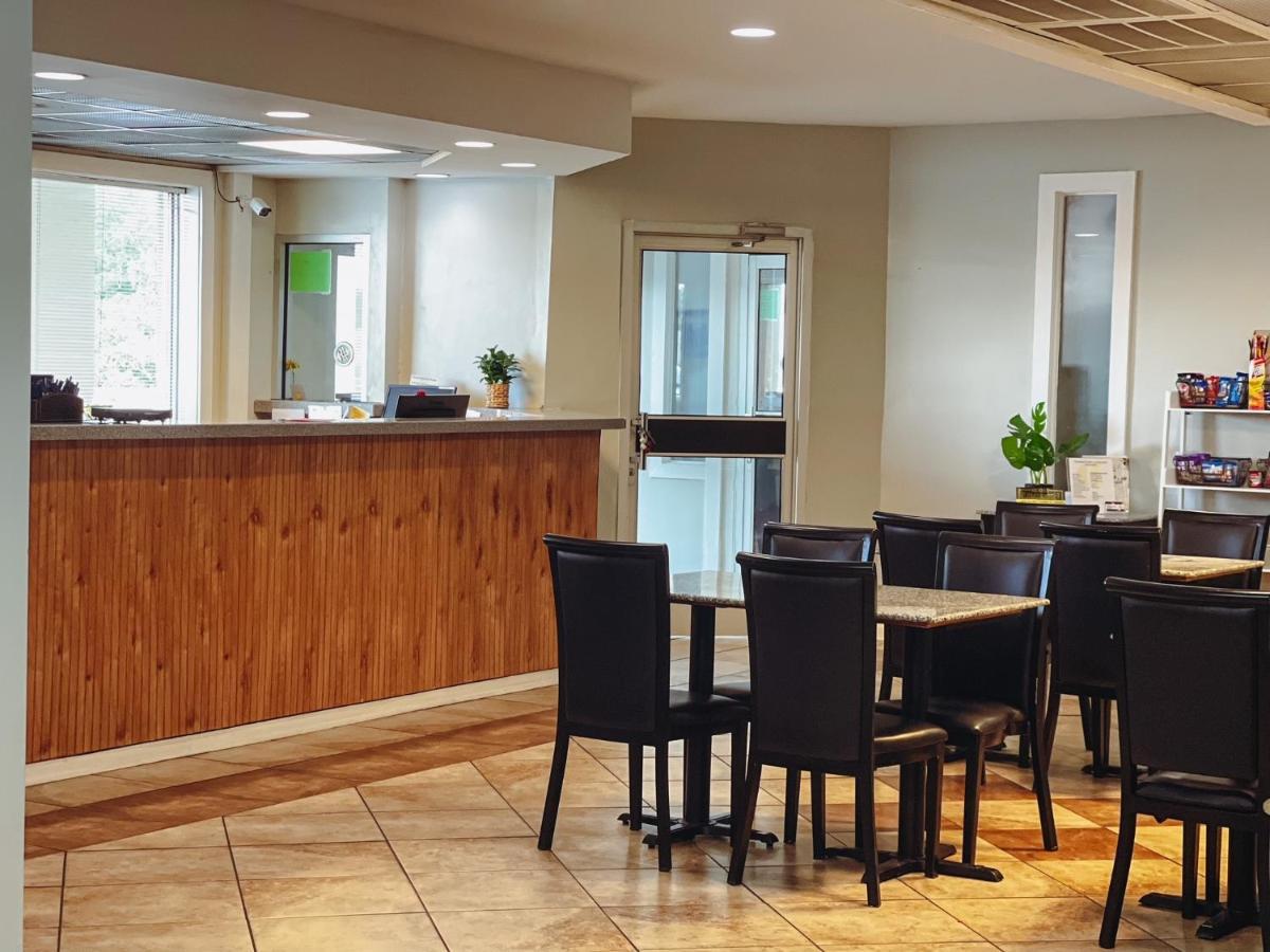Ramada By Wyndham Lumberton Ξενοδοχείο Εξωτερικό φωτογραφία